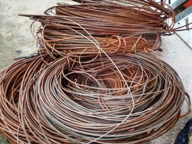 Fios de cobre